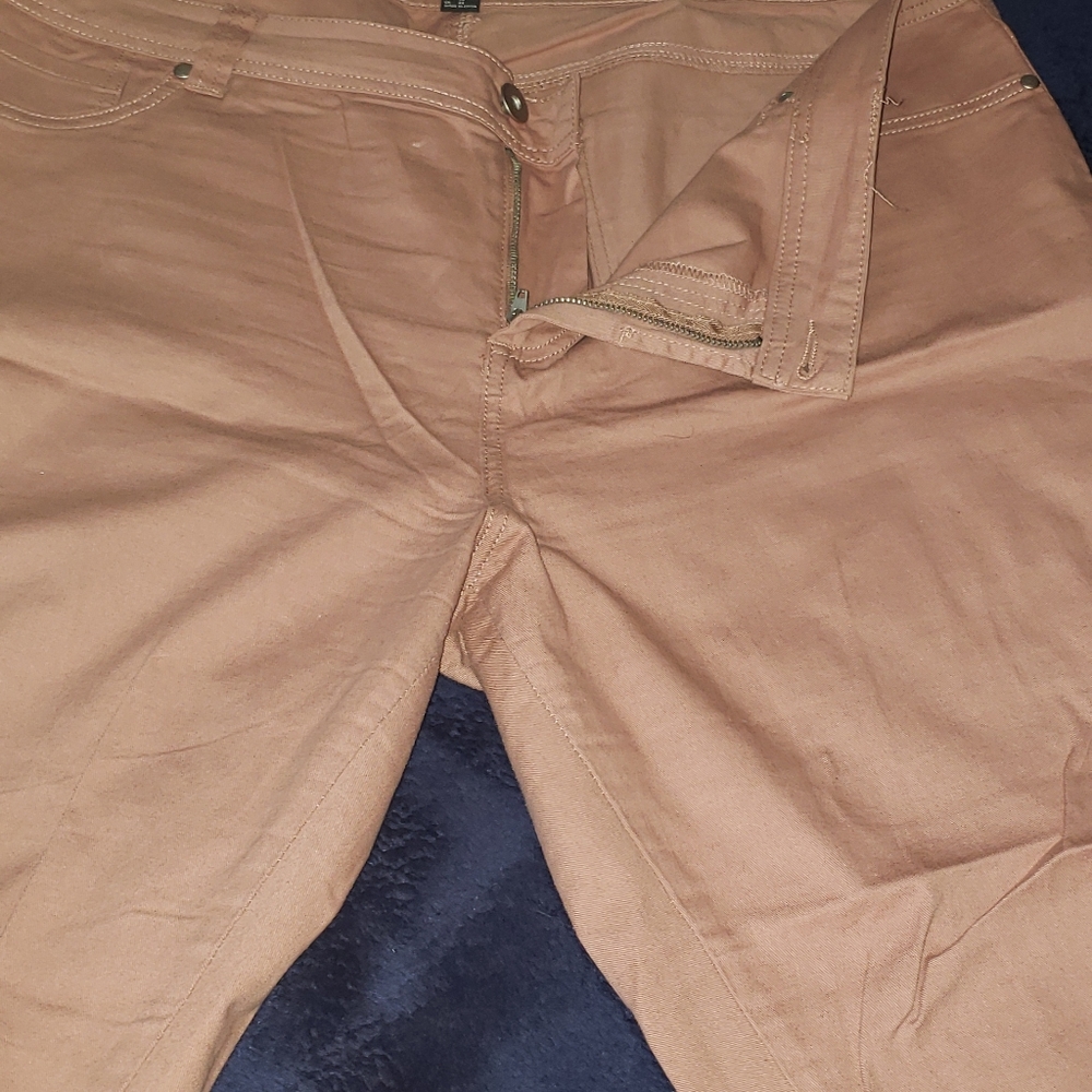 pants - Picture 3 of 4